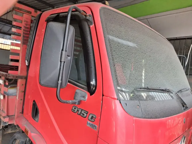 Caminhão Acelo 915 c