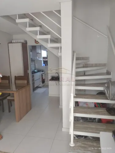 Casa com churrasqueira à venda na Vila Urupês Suzano