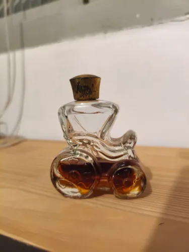 Perfume Avon Moonmind Cologne Horse Drawn Car Buggy raridade