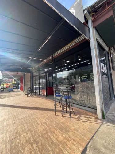 Vendo Barbearia ótimo ponto e clientela formada