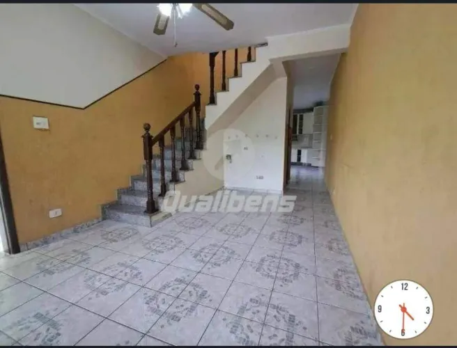 Casa em Jardim Santa Lídia