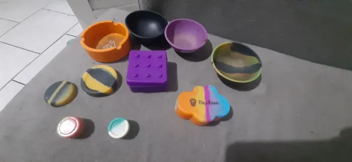 12 potes de Silicone