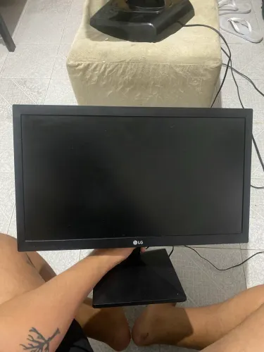 MONITOR LG HD 20PL SEMI NOVO