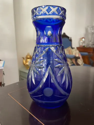Vaso em cristal double azul lapidado