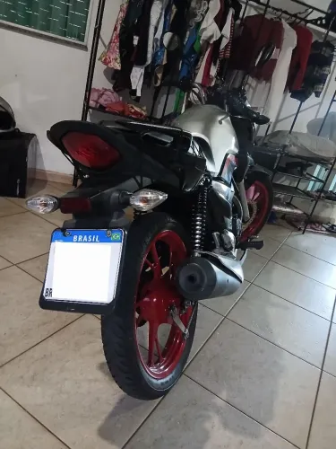 Vende-se Honda Titan 160