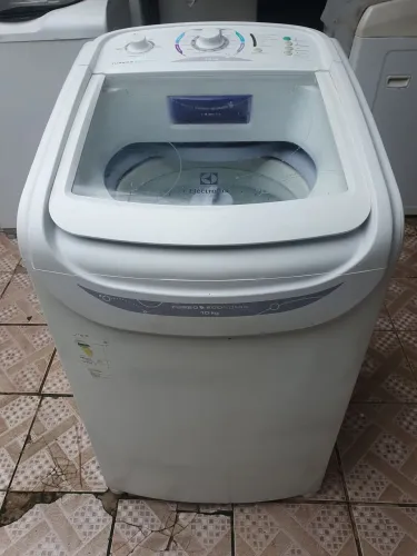 Máquina de lavar roupa Electrolux 10kg 220v Usada 