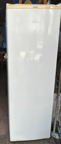 Geladeira cônsul slim