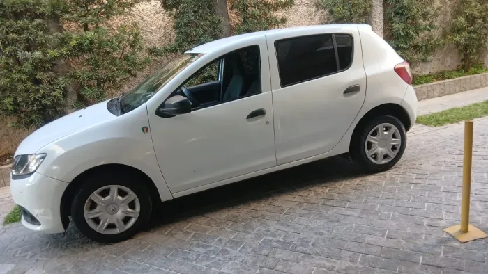 Renault Sandero Authentique Flex 1.0 12V 5P 2019