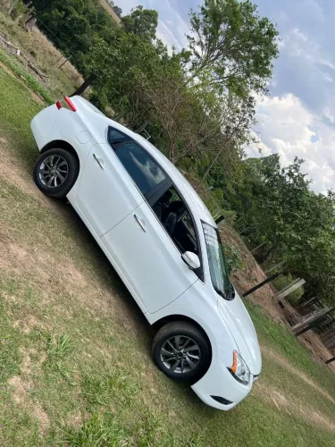 Nissan Sentra SV 2.0 Flexstart 16V Aut. 2016
