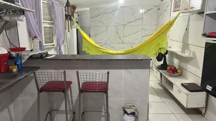 alugo quarto jockey