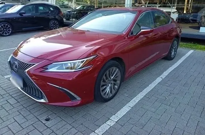 Lexus ES-300H ES300h 2.5 16V Aut. (hybrid) 2020