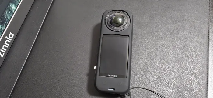 Insta360 X4 + Selfie Stick