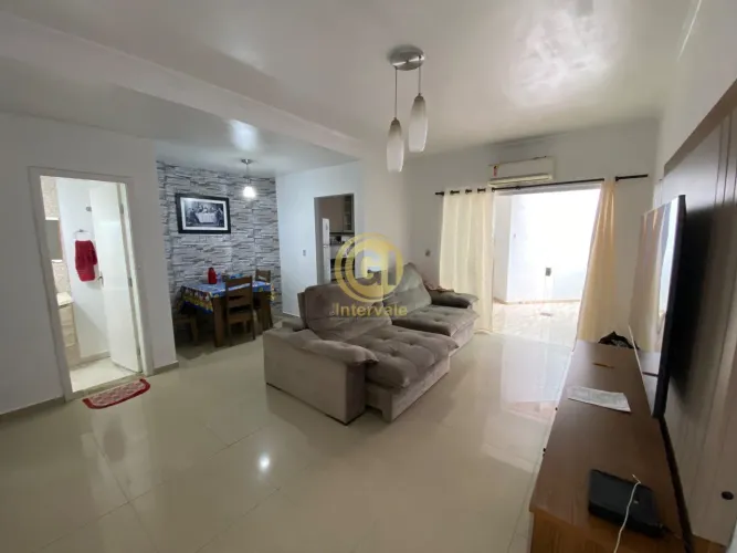 Casa Sobrado Geminada - Disponível para Venda