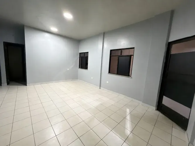 GR Aluga Sala comercial na Pedreira - 24m2 - Sem vaga de garagem - Lavabo - na Marques de
