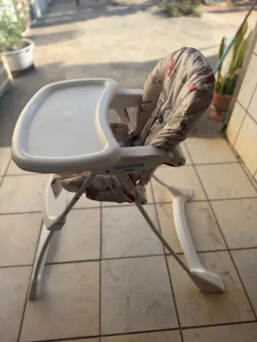 Cadeira de alimentação