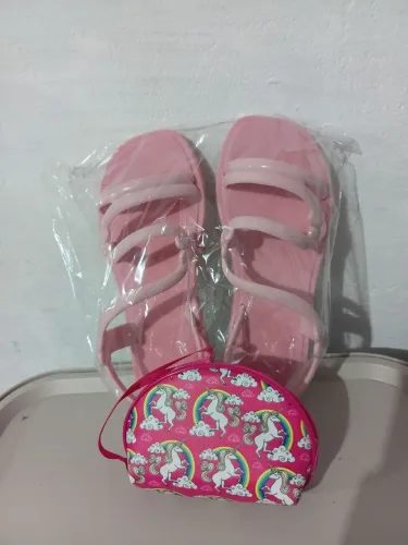 Kit sandália infantil novinha