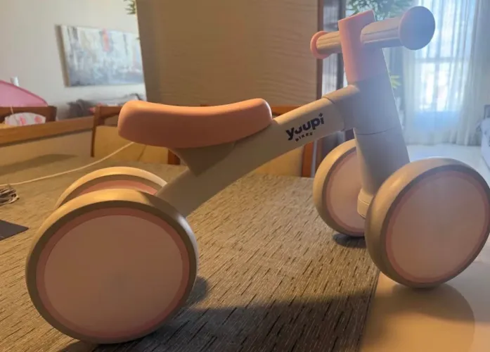 Bicicleta de equilíbrio infantil sem pedal Yuppi 