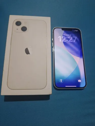iPhone 13 128GB Branco - Impecável - Bateria 95% (Na Garantia Apple até Agosto/2026)