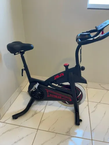 Bicicleta ergométrica de spinning JMJN nova