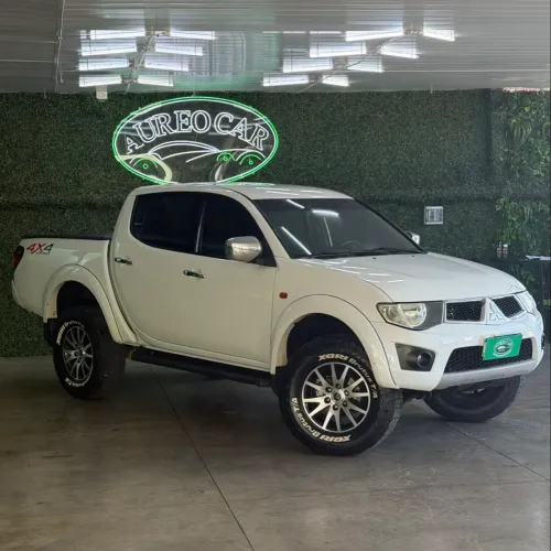 Mitsubishi L200 Triton HPE 3.5 CD V6 24V Flex Aut. 2012