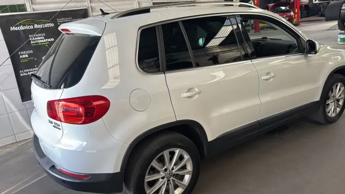 Volkswagen Tiguan 2.0 TSI 16V 200cv Tiptronic 5P 2015