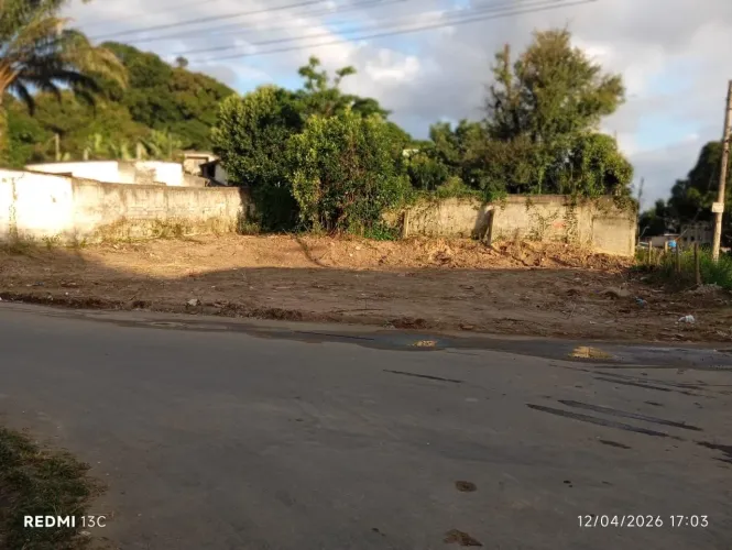 Terreno de Esquina à Venda - 548m² | Santa Rita