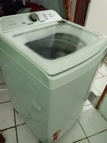 Máquina de lavar e centrífuga com defeito 400