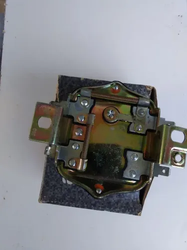 Regulador de Voltagem do Alternador de Opala/Caravan/Pick-Up/Puma 