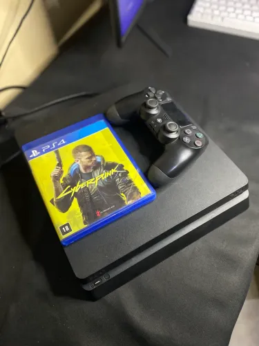 Vendo PlayStation 4 Slim 500GB