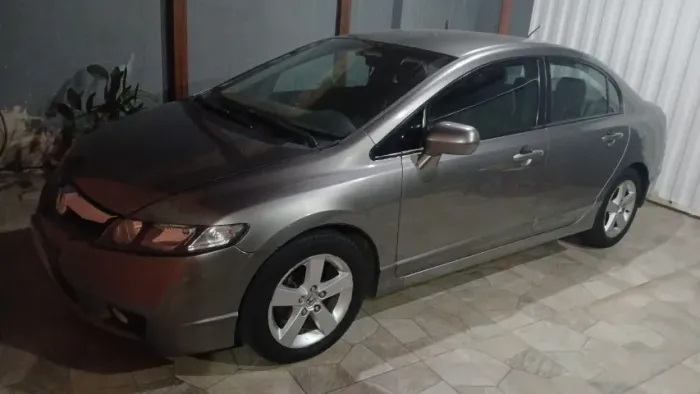 Honda Civic Sedan LXS 1.8/1.8 Flex 16V Aut. 4P 2010