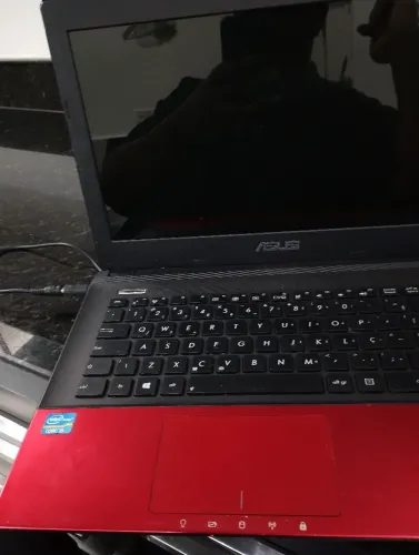 Processador Intel i5 core memória 8g . Notebook não liga!!