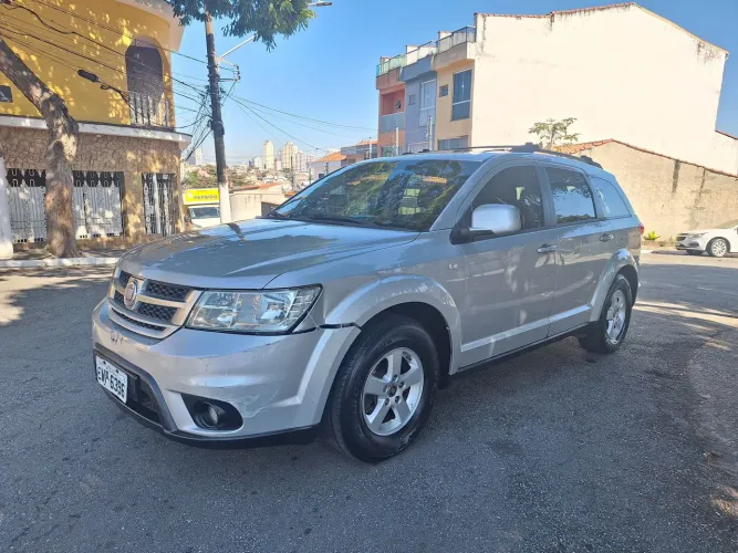Fiat Freemont 2.4 16V 5P Aut. 2012