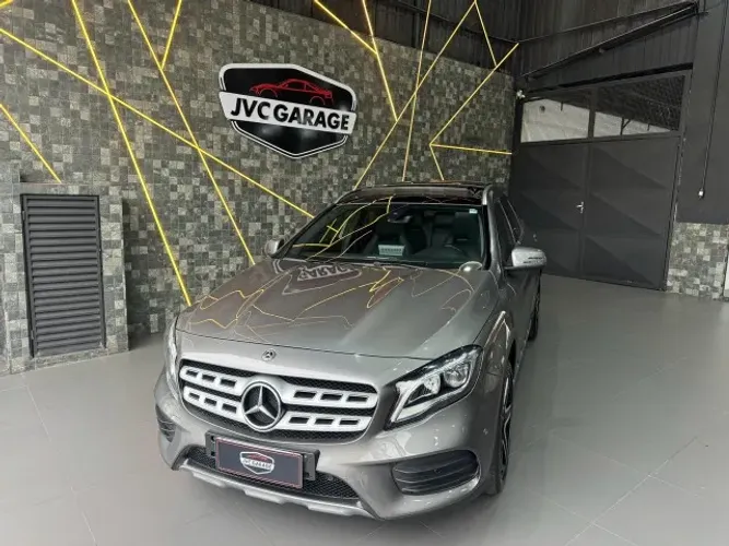 Mercedes-Benz GLA 250 Sport 2.0 TB 16V 4X2 211cv Aut. 2018