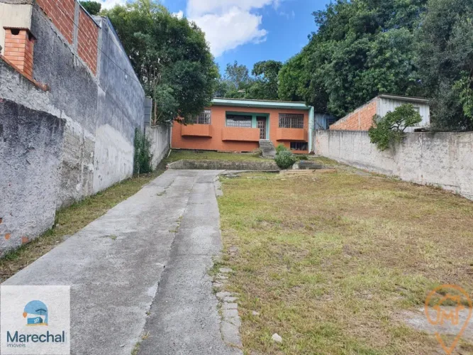 Casa Residencial com 3 quartos para alugar por R$ 2300.00, 143.00 m2 - GUABIROTUBA - CURIT
