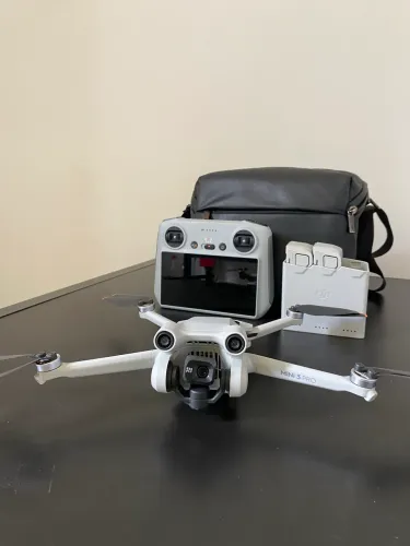 DJI mini 3 pro 