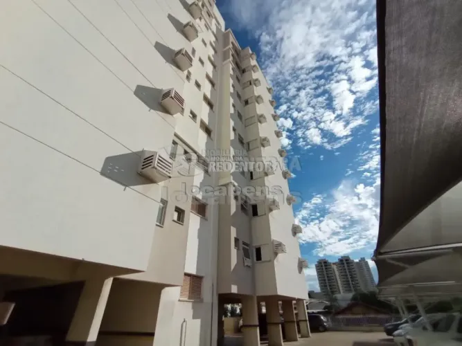 Apartamento a venda no Jardim Urano com 03 dormitórios, sendo 01 suíte, sala com sacada, c