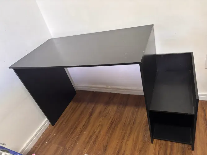 Mesa de escritório/escrivaninha