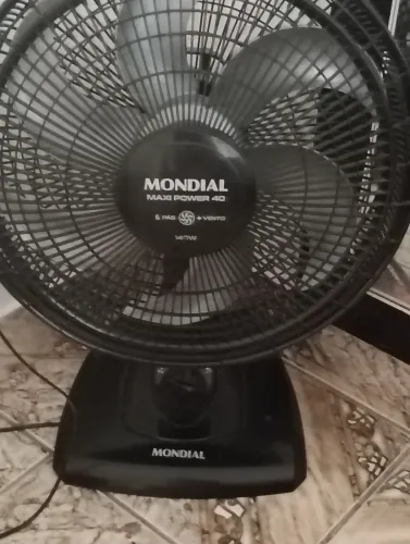 Vendo ventilador Mundial mesa super conservado 