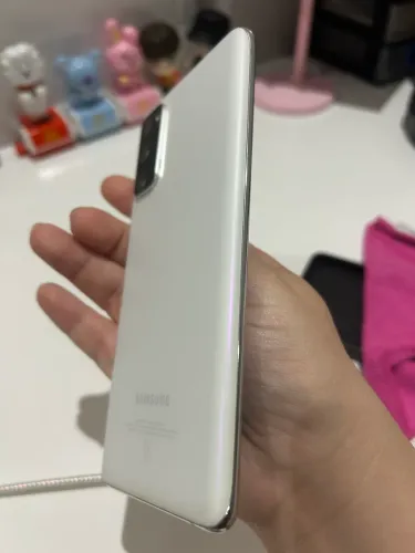 Samsung galaxy S20fe