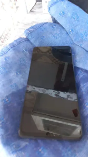 Moto g15 2 4 meses de uso , sem arranhão. 500