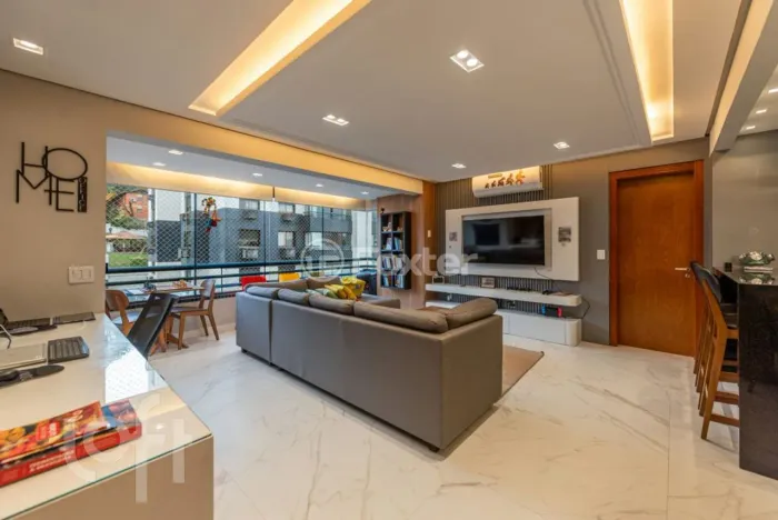 Apartamento à venda em Cristal com 98 m², 3 quartos, 1 suíte, 1 vaga