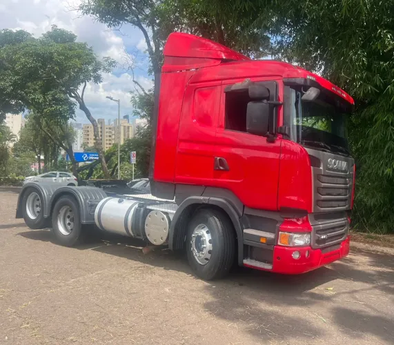 Cavalo Scania 440 Automática 6X2 