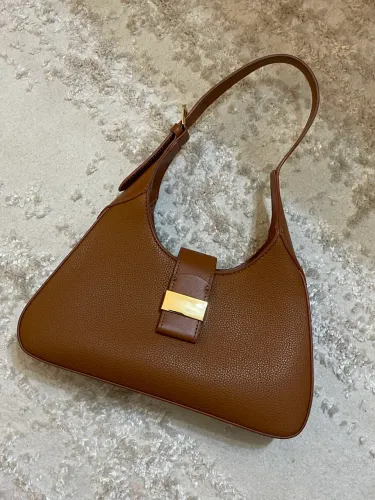 Bolsa Arezzo Caramelo