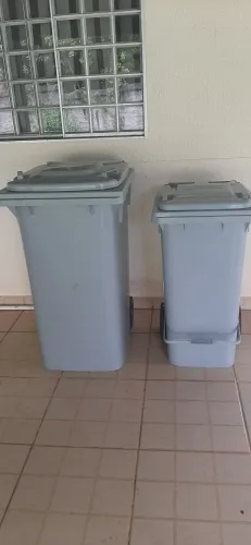 4 coletores de lixo