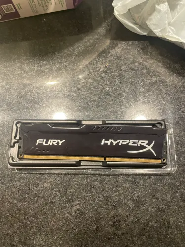 DDR3 RAM HyperX 4Gb 1300Hz.