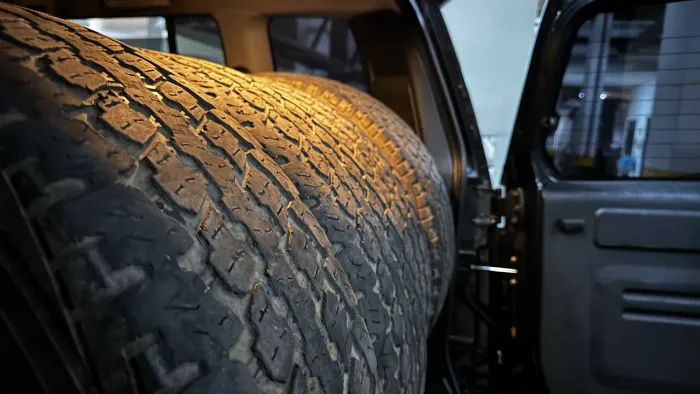 4 Pneus 235/70R16 GOODYEAR Wrangler Armortrac AT