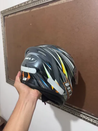 Capacete Helt