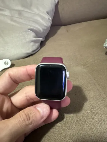 Apple Watch SE ( 2 geração) 40 mm excelente