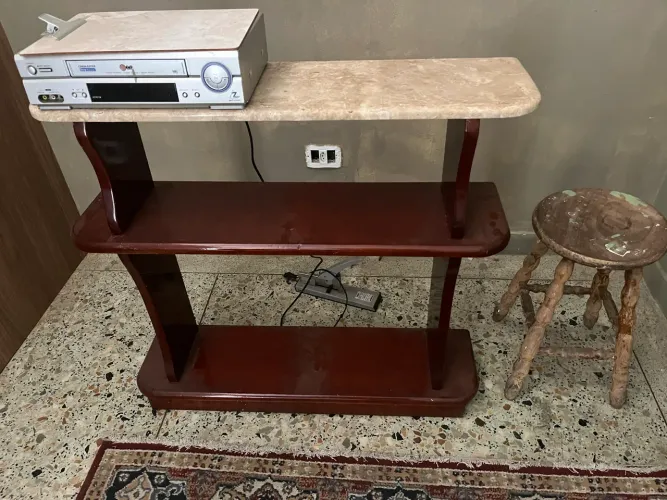 Vendo Hack parede mogno e mármore