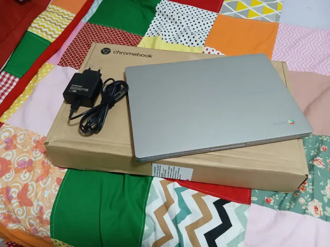 Chromebook Samsung XE310XBA-KT4BR 